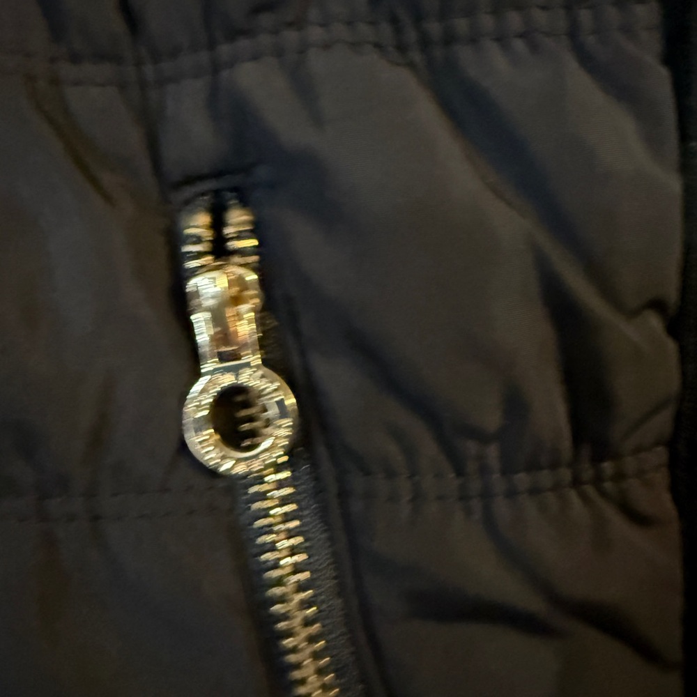 Calvin Klein Performance Black Puffer Vest Gold Zippers Size M - Picture 6 of 12